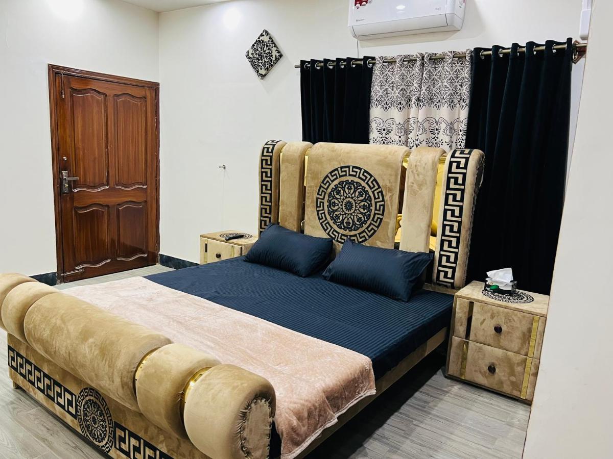 The Comfort Lodges Islamabad Exteriör bild
